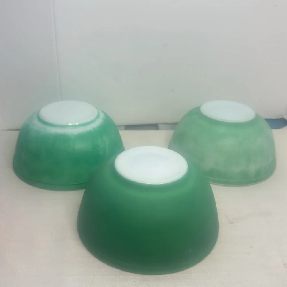Vintage PYREX Primary Colors Nesting Mixing Bowls